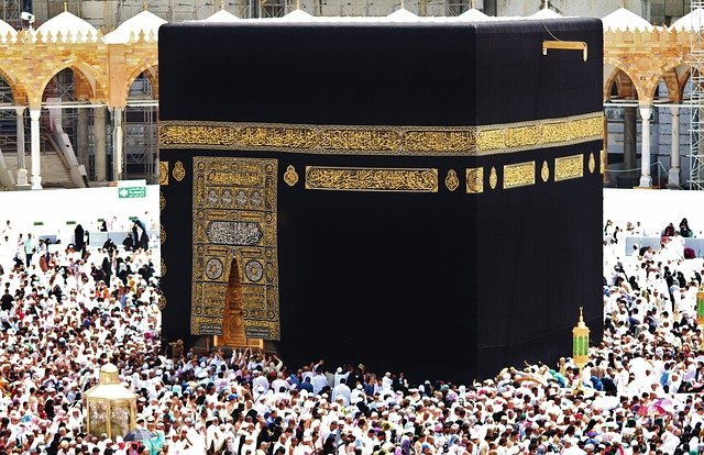 hajj tours and travels ahmedabad